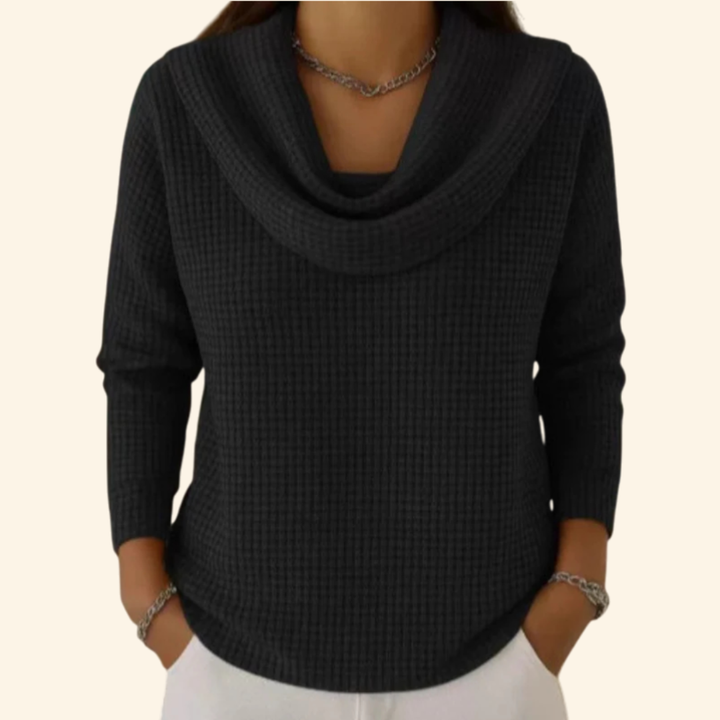 Mirthe | Wafeltrui met elegante watervalhals